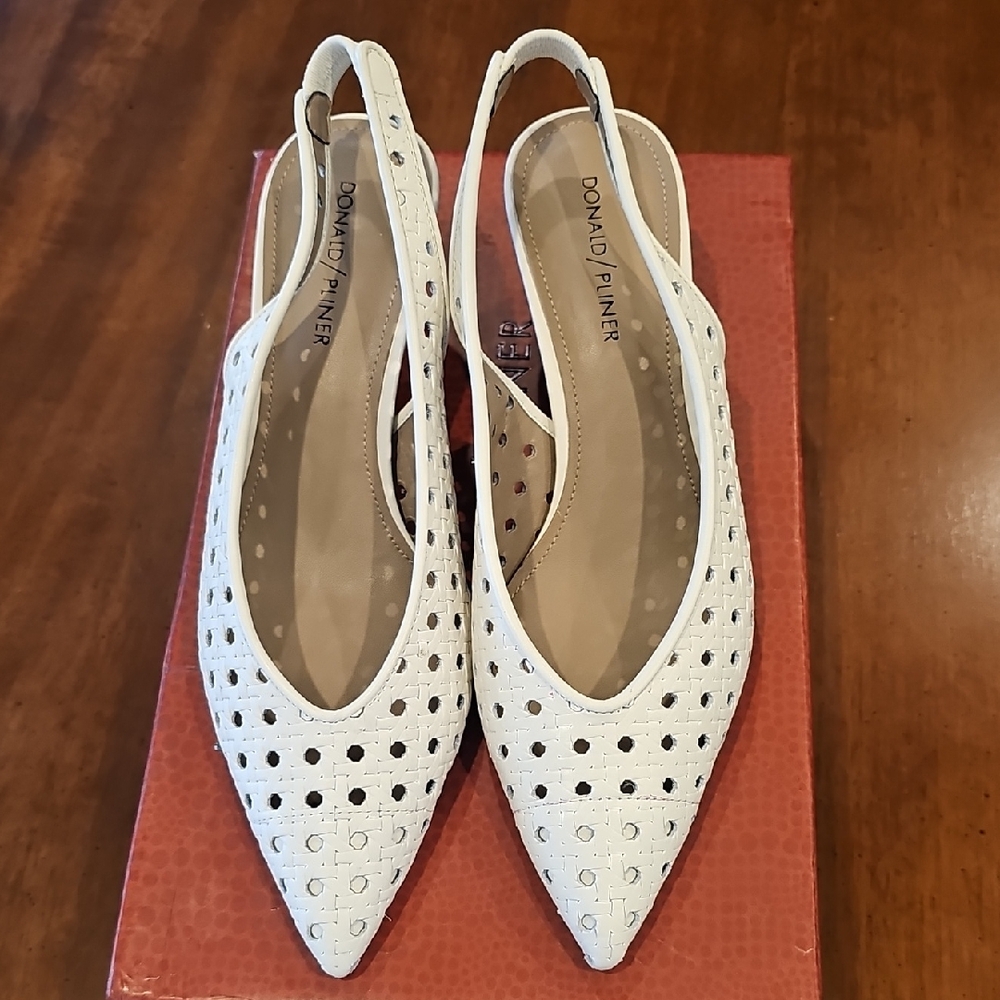 Donald Pliner Sling Back Heel